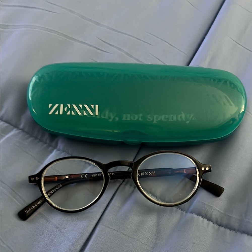 ZENNI tortoise shell Glasses with Case